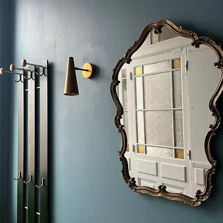 Appartement Apparemment De Style 70s Colmar